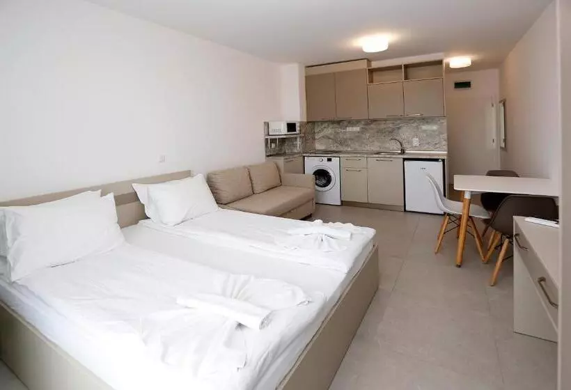 スタンダードスタジオ, Green Life Beach Resort Sozopol