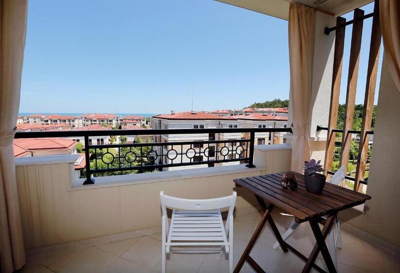 דירת חדר סופריור, Green Life Beach Resort Sozopol