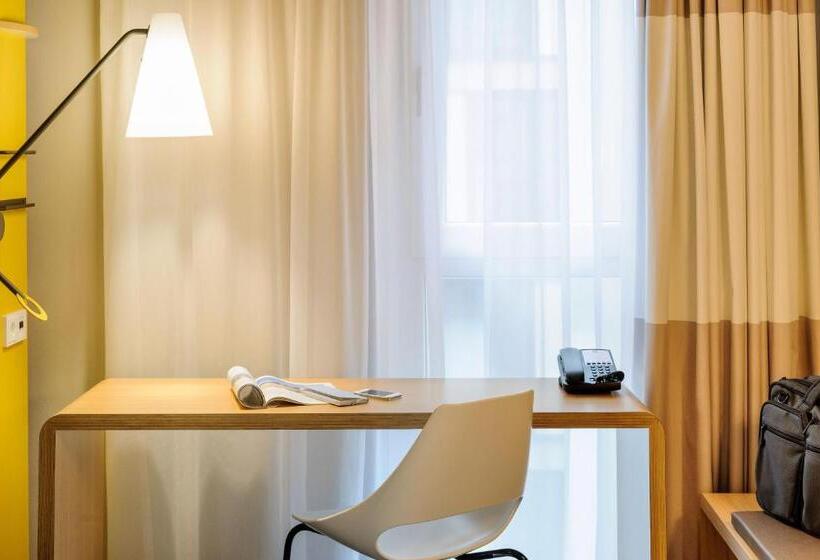 اتاق خانوادگی, Ibis Berlin Hauptbahnhof