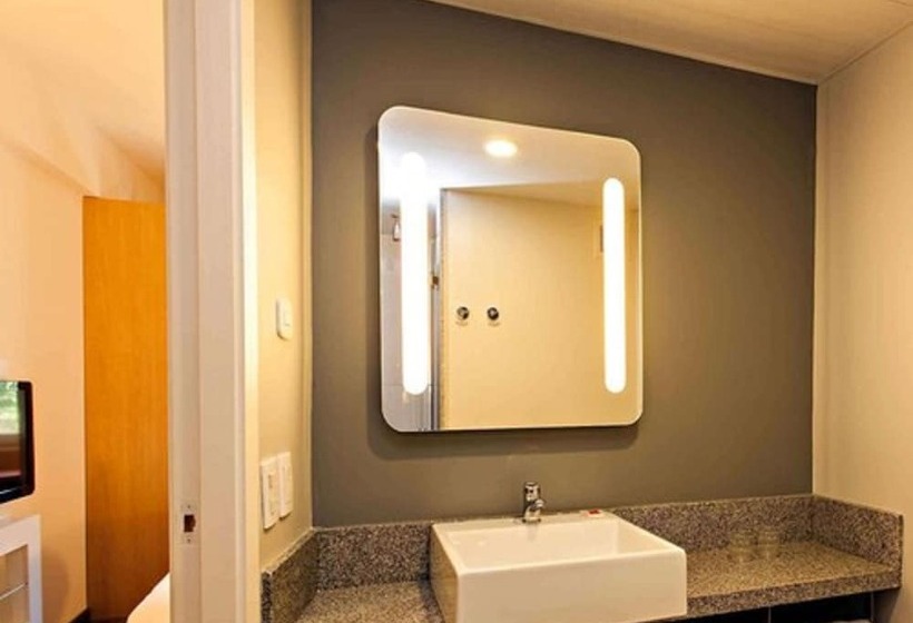 חדר סטנדרט, Ibis Pilar