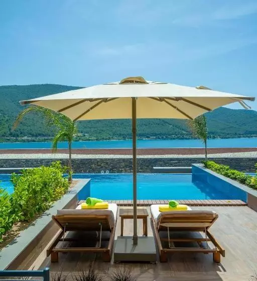 オーシャンビューのスタンダードバンガロー, La Blanche Island Bodrum