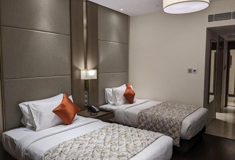 디럭스 룸, Palm Meadows Resort