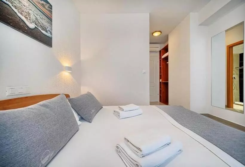 اتاق لوکس با بالکن, Sunset Split Rooms