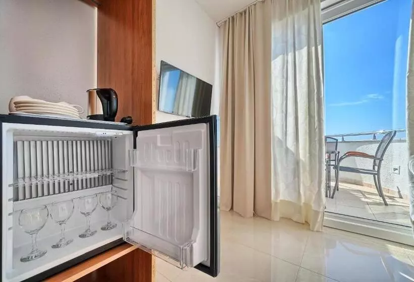 اتاق استاندارد چهار تخته با چشم‌انداز دریا, Sunset Split Rooms