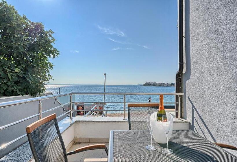 스탠다드 4인용 룸 바다전망, Sunset Split Rooms