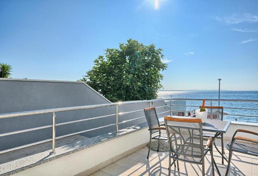 Четырехместный Номер Стандарт Вид на Море, Sunset Split Rooms