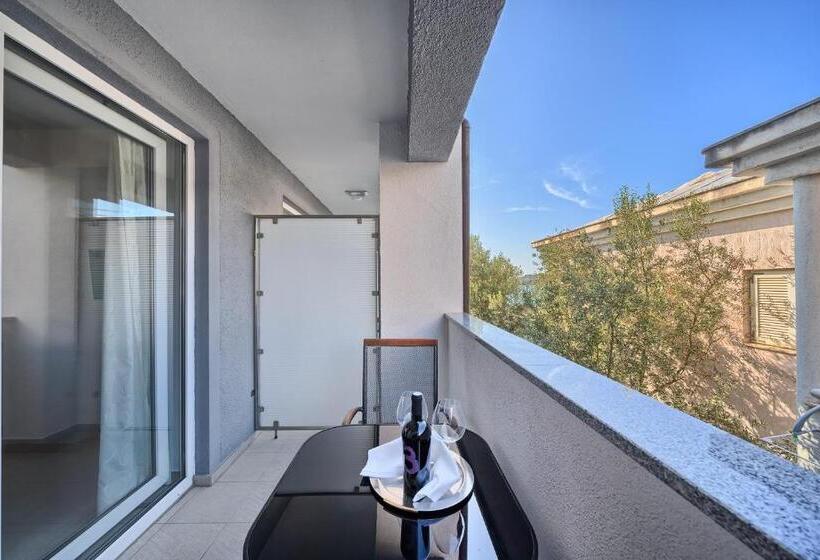 带阳台的豪华间, Sunset Split Rooms