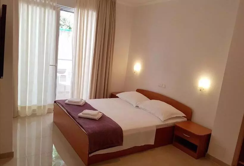 اتاق استاندارد چهارنفره با بالکن, Sunset Split Rooms
