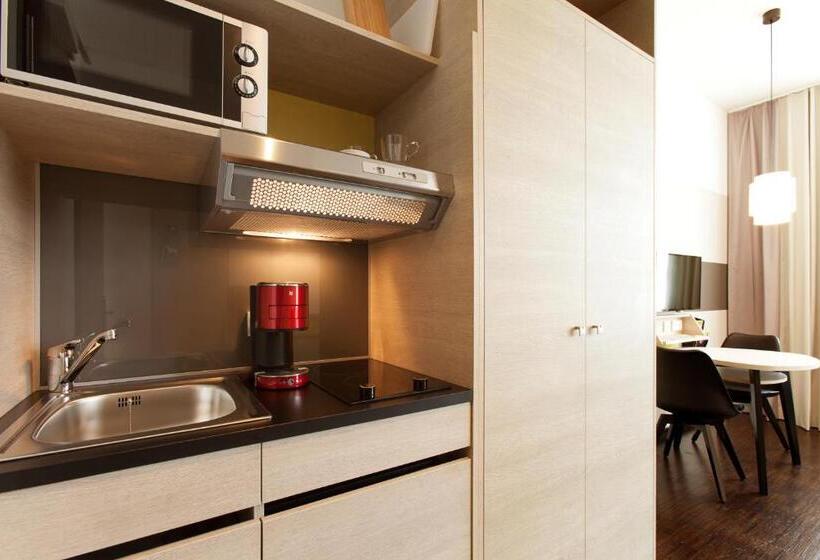 标准工作室, Vienna House Easy By Wyndham Osnabrück & Apartments