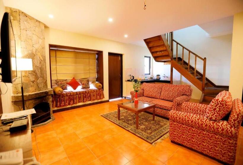 Люкс Дюплекс, Woodsvilla Resort