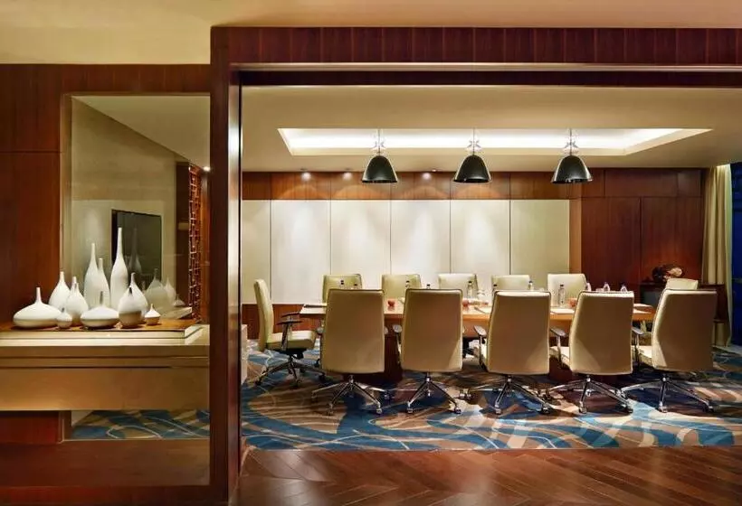 キングサイズベッドのエクゼクティブルーム, Jw Marriott Hotel Zhengzhou