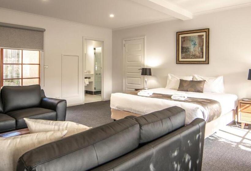 豪华套房, Hideaway On George