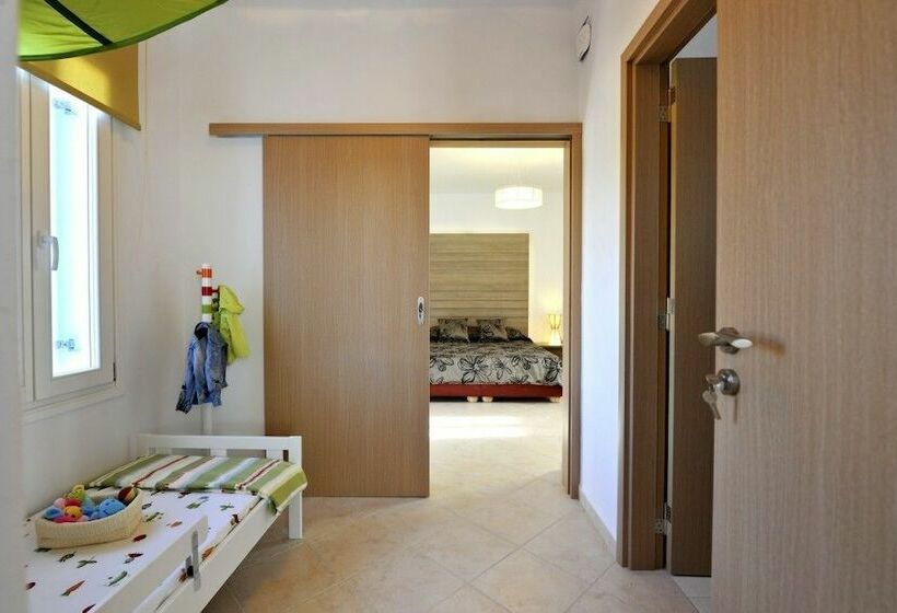 فيلا غرفة نوم واحدة مطلّة علي البحر, Blue Mare Villas