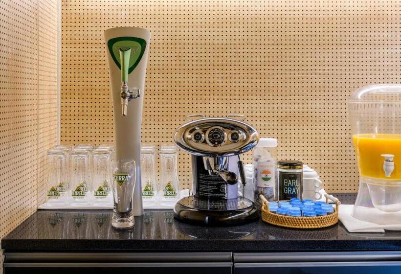 Chambre Club Vue Mer, Grabel Hotel Jeju