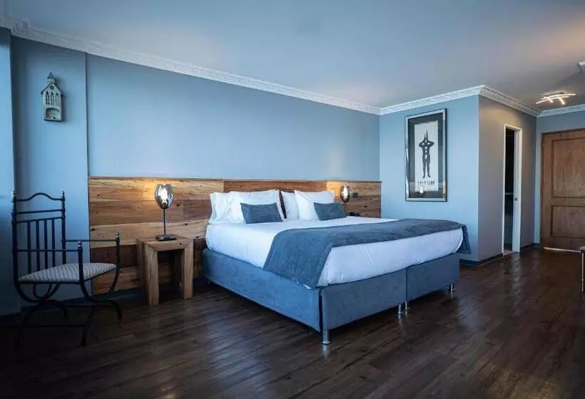 سوییت جونیور با چشم‌انداز دریا, Gran Hotel Versalles Puerto Montt
