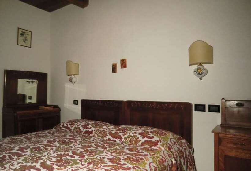 חדר אקונומי, Agriturismo Ca'de'gatti