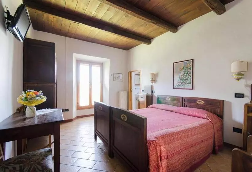 Standard-huone Allasnäkymä, Agriturismo Ca'de'gatti