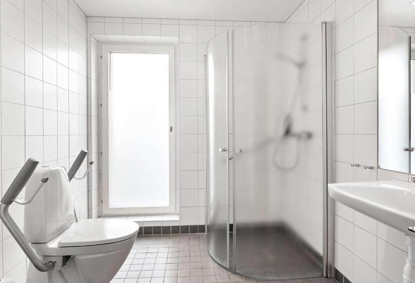 家庭间, Best Western Malmo Arena