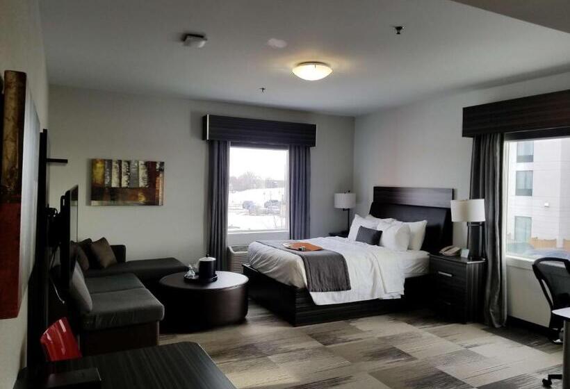 סוויטה מותאמת לאדם עם מוגבלויות, Best Western Plus Airport Inn & Suites