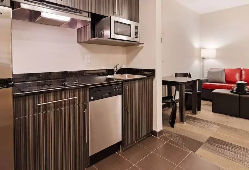 スタンダードルーム, Best Western Plus Airport Inn & Suites