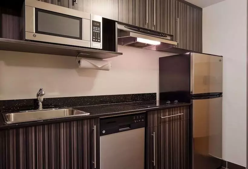 スタンダードルーム, Best Western Plus Airport Inn & Suites