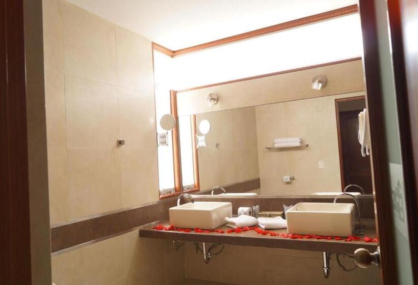 스위트, Boutique Villa Elisa