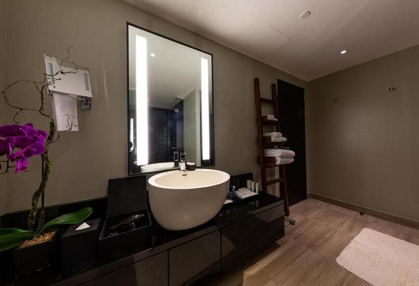 سوییت, City Of Dreams   Nobu Hotel Manila