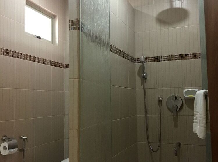 اتاق استاندارد, Corto Del Mar