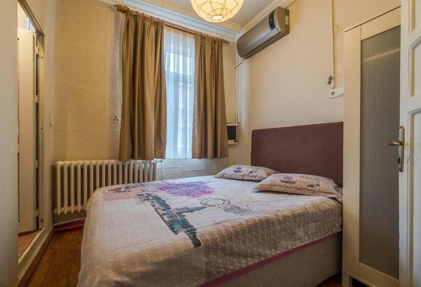 اتاق استاندارد, Erenler Hotel & Hostel