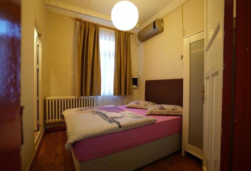 اتاق استاندارد, Erenler Hotel & Hostel