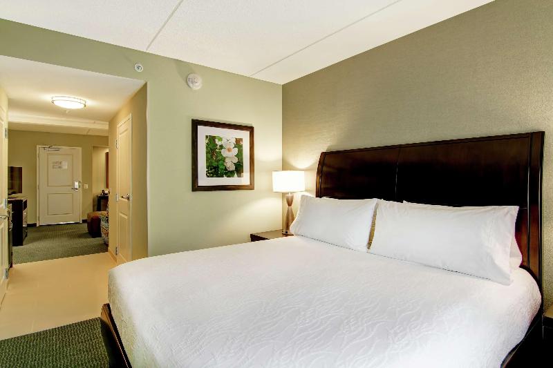Полулюкс Кровать Кинг, Hilton Garden Inn Woodbridge