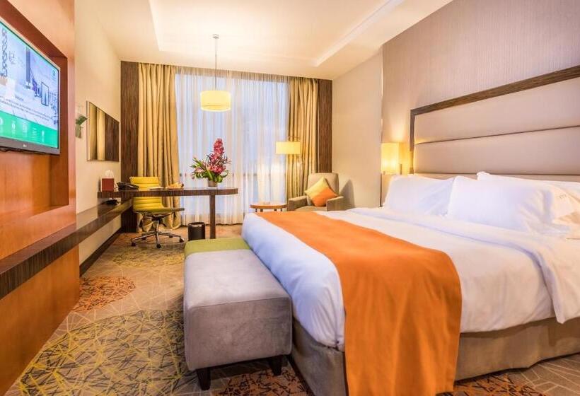 חדר סטנדרט עם מיטת קינג, Holiday Inn Jeddah Gateway, An Ihg