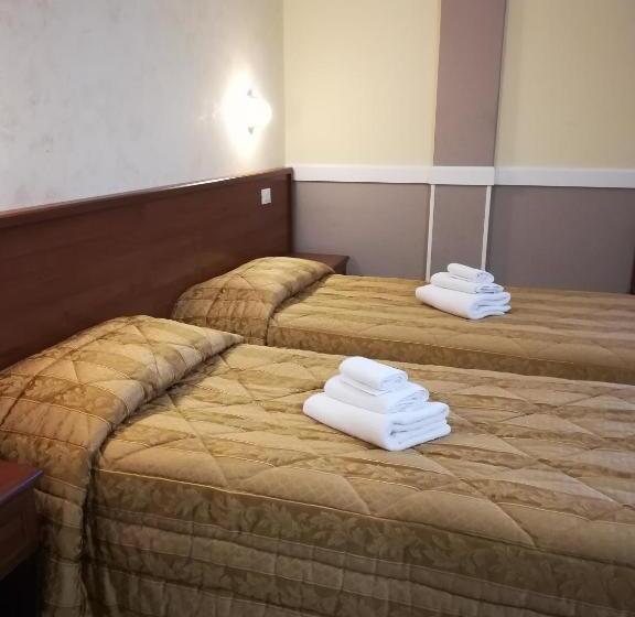 اتاق استاندارد, Marco Polo Self Check In