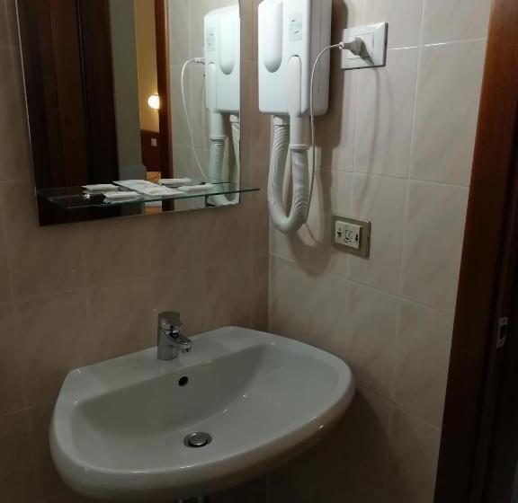 اتاق استاندارد, Marco Polo Self Check In