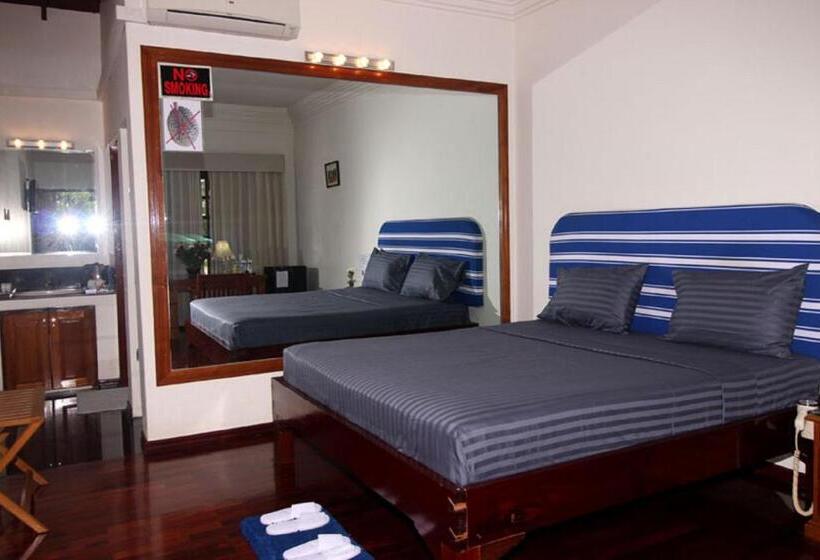 سوییت, Myanmar Life