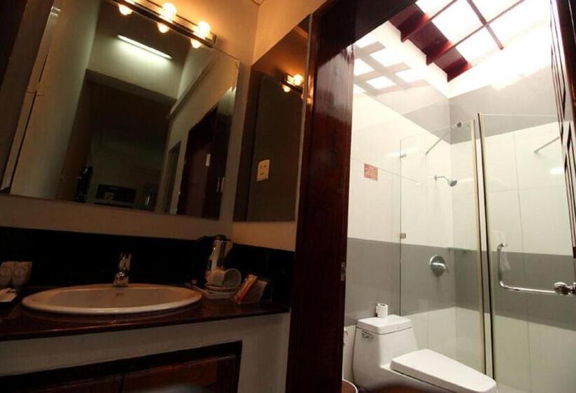 سوییت, Myanmar Life