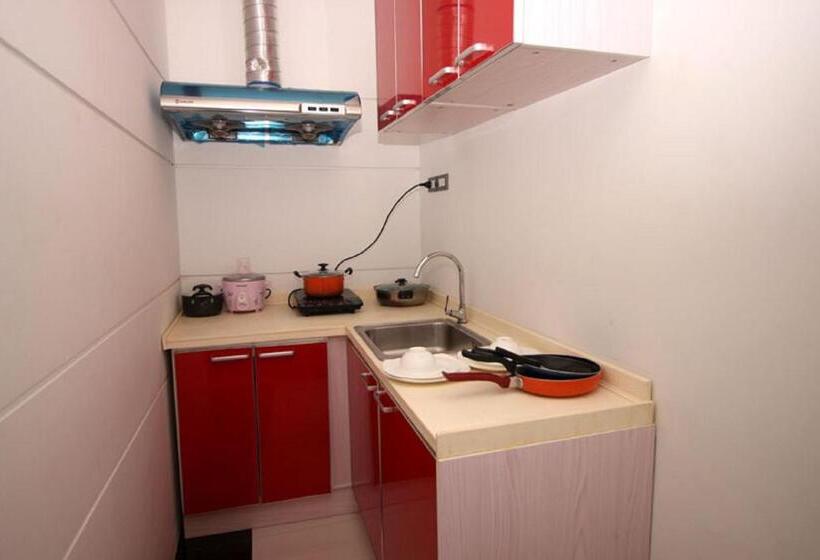 سوییت, Myanmar Life