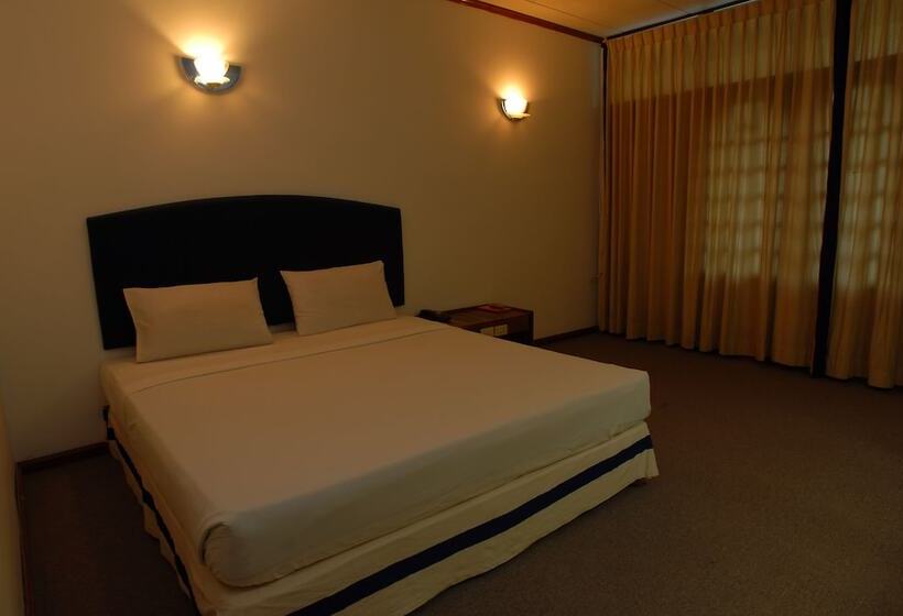 اتاق استاندارد, Myanmar Life