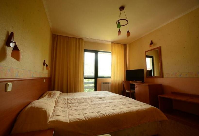 标准间带阳台, Park Hotel Ribaritsa