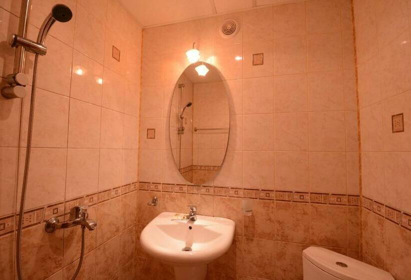 バルコニー付きスタンダードルーム, Park Hotel Ribaritsa