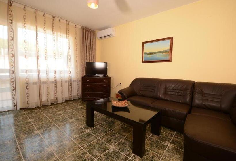 Люкс, Park Hotel Ribaritsa