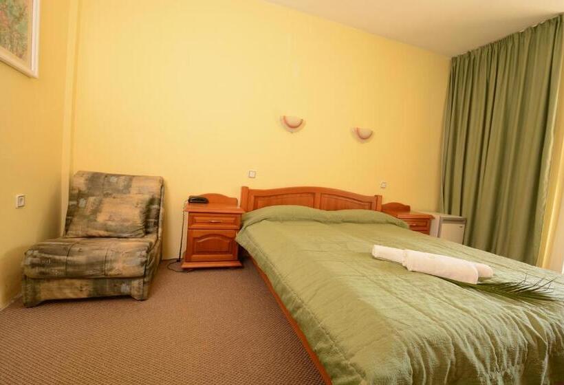 带阳台的标准单人间, Park Hotel Ribaritsa