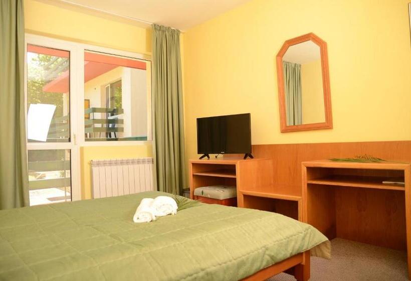 Номер Стандарт Индивидуальный с Балконом, Park Hotel Ribaritsa
