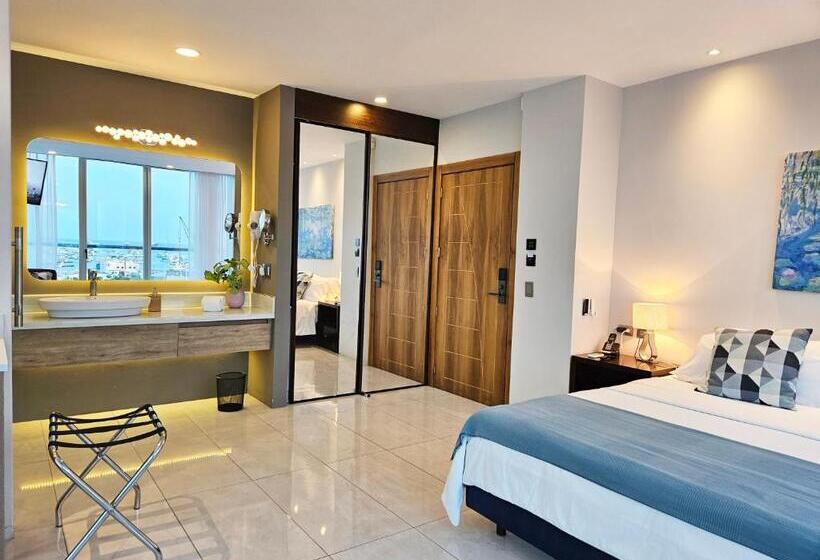 سوئیت با تخت بزرگ, Perla Spondylus