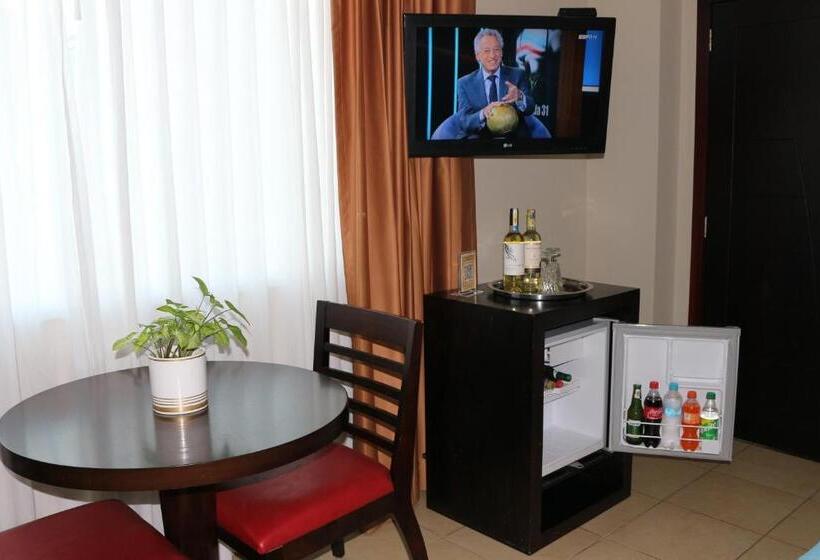 اتاق اکونومی یک تخته, Perla Spondylus