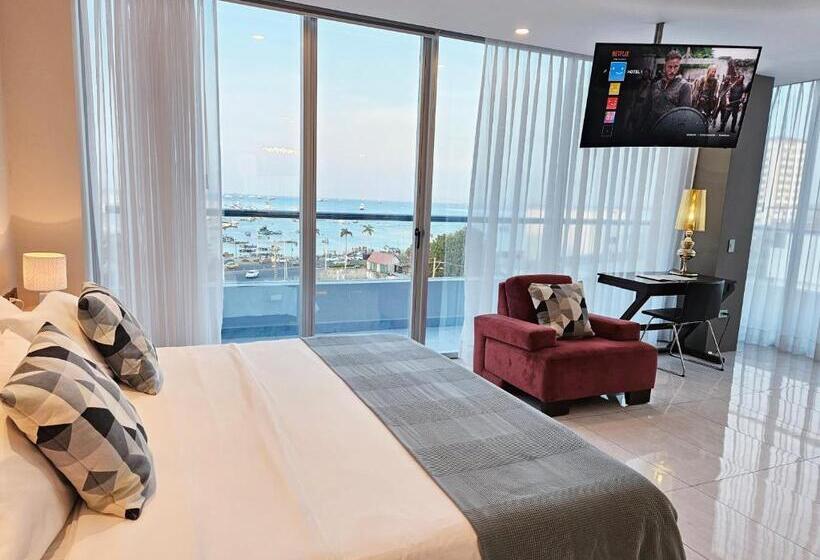 سوئیت با تخت بزرگ, Perla Spondylus