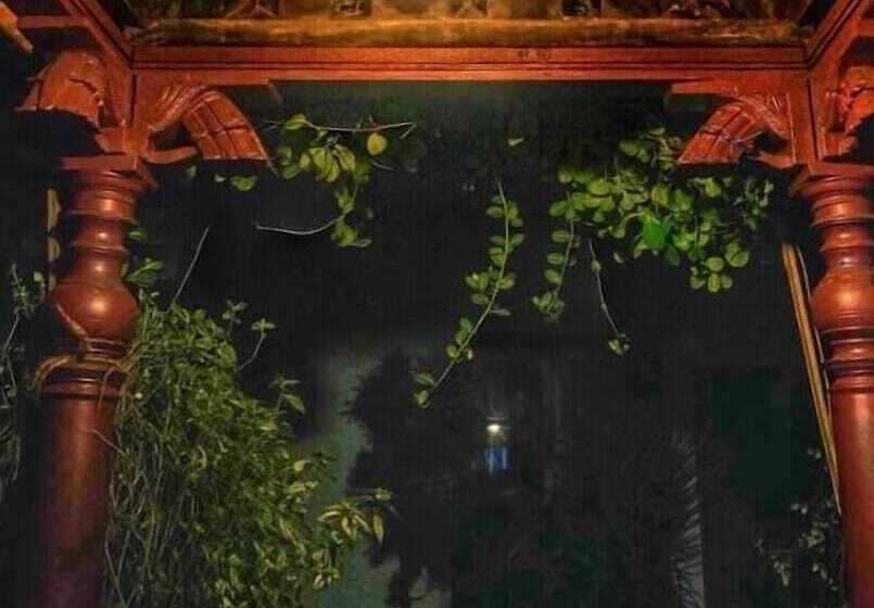 Casa 1 Dormitorio, Reds Residency Homestay