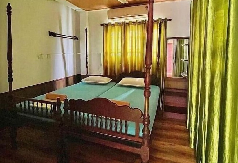 Casa 1 Dormitorio, Reds Residency Homestay