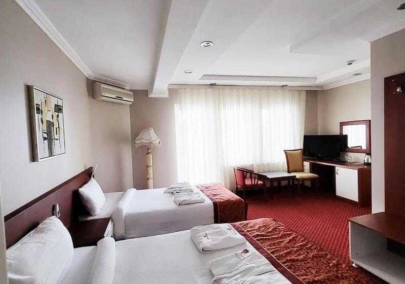 اتاق استاندارد, Royal