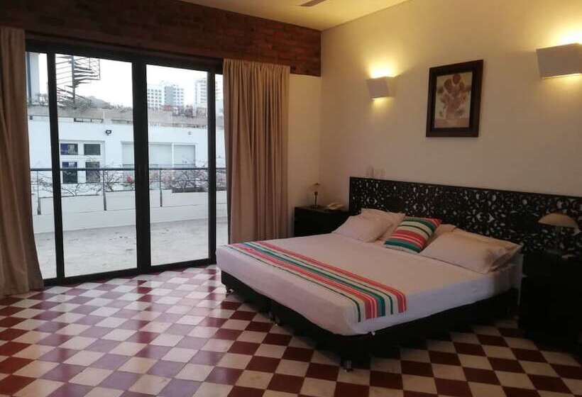 חדר דלוקס, The Orange House Santa Marta